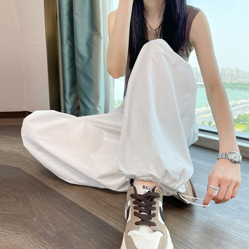 1783008496843_6pIQRp.jpg 2026 Summer New Ice Silk Quick-Dry Cargo Pants Sports Pants Thin Drawstring Two-Wear Sun Protection Casual Pants Women