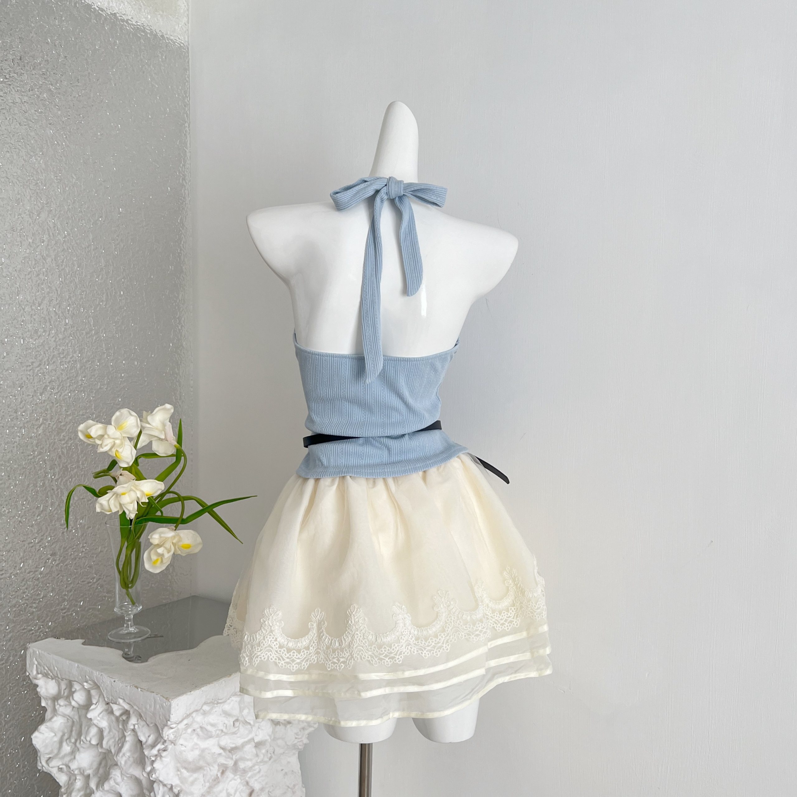 1783575088738_f0ANDz.jpg Reese Witherspoon Mist Blue Heiress Summer Pure Desire Original Design Top Skirt Set R66822-1H