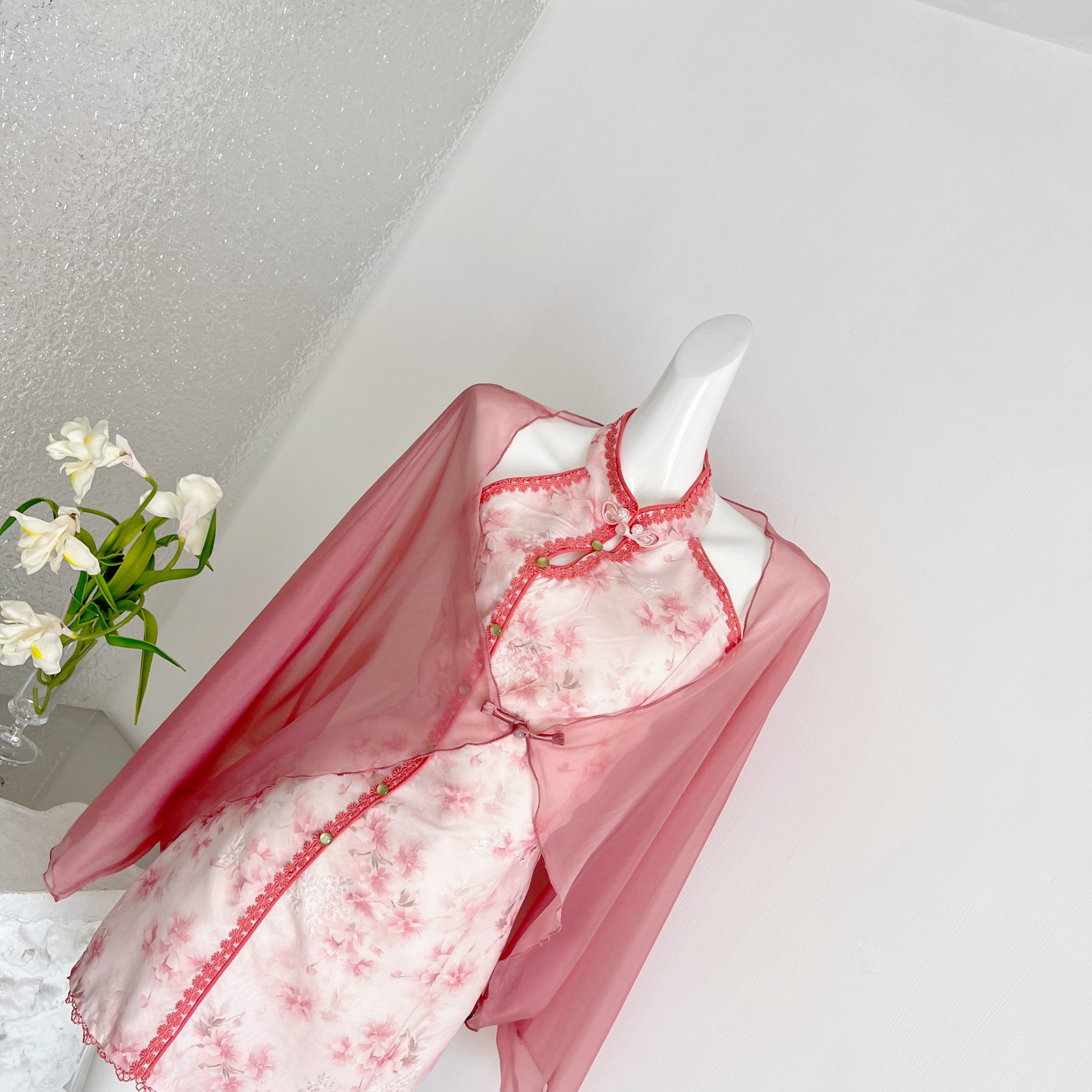 Linlin Zai Mang Yan Zhi Hua Yu New Chinese Style Gentle Sleeveless Chiffon Hollow Waterdrop Pleated Embroidered Dress