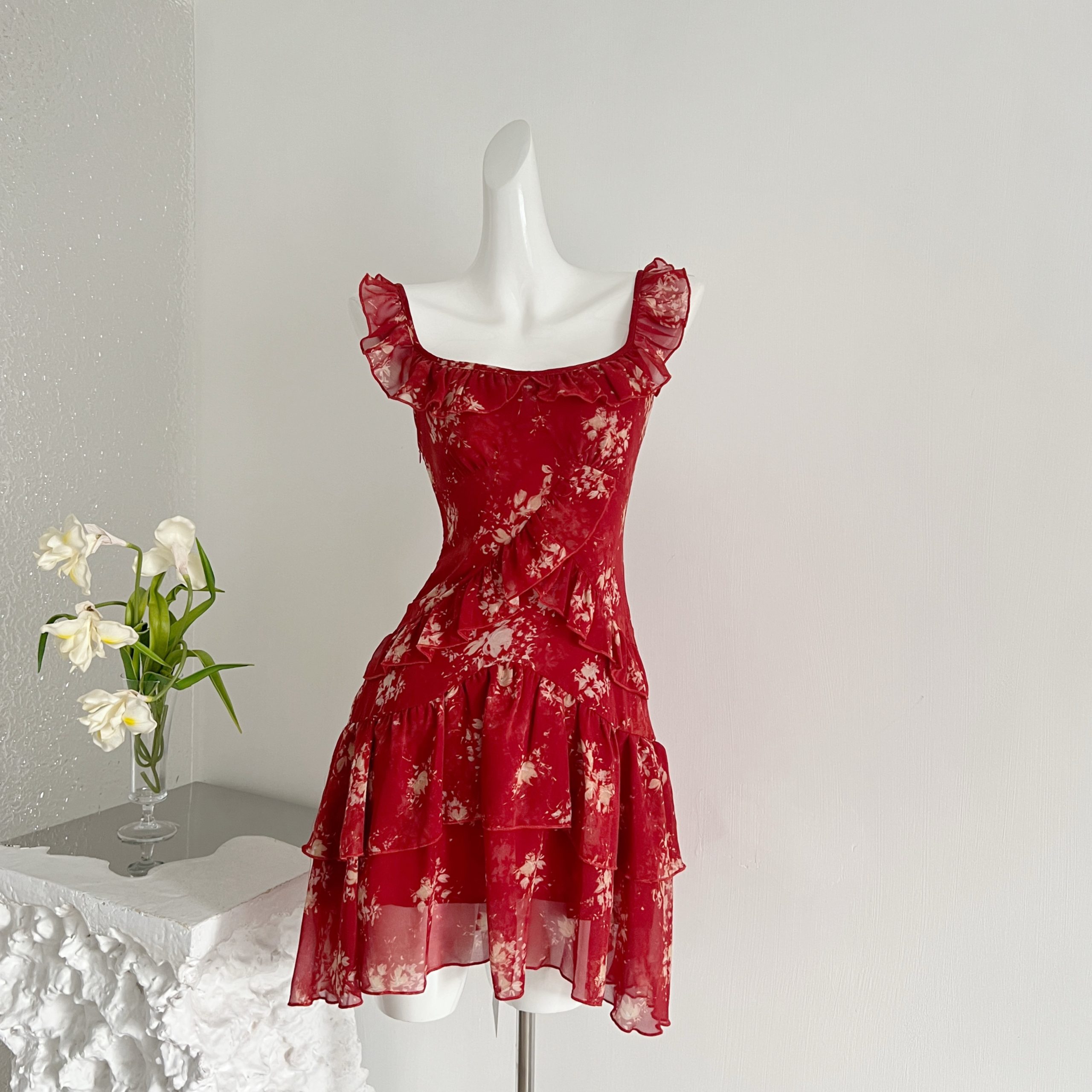 1784621640778_BwK3pn.jpg Xie Bu Rou Floral Ruffled Red Dress Women Summer French Vintage Elegant Fitted A-line Mini Dress