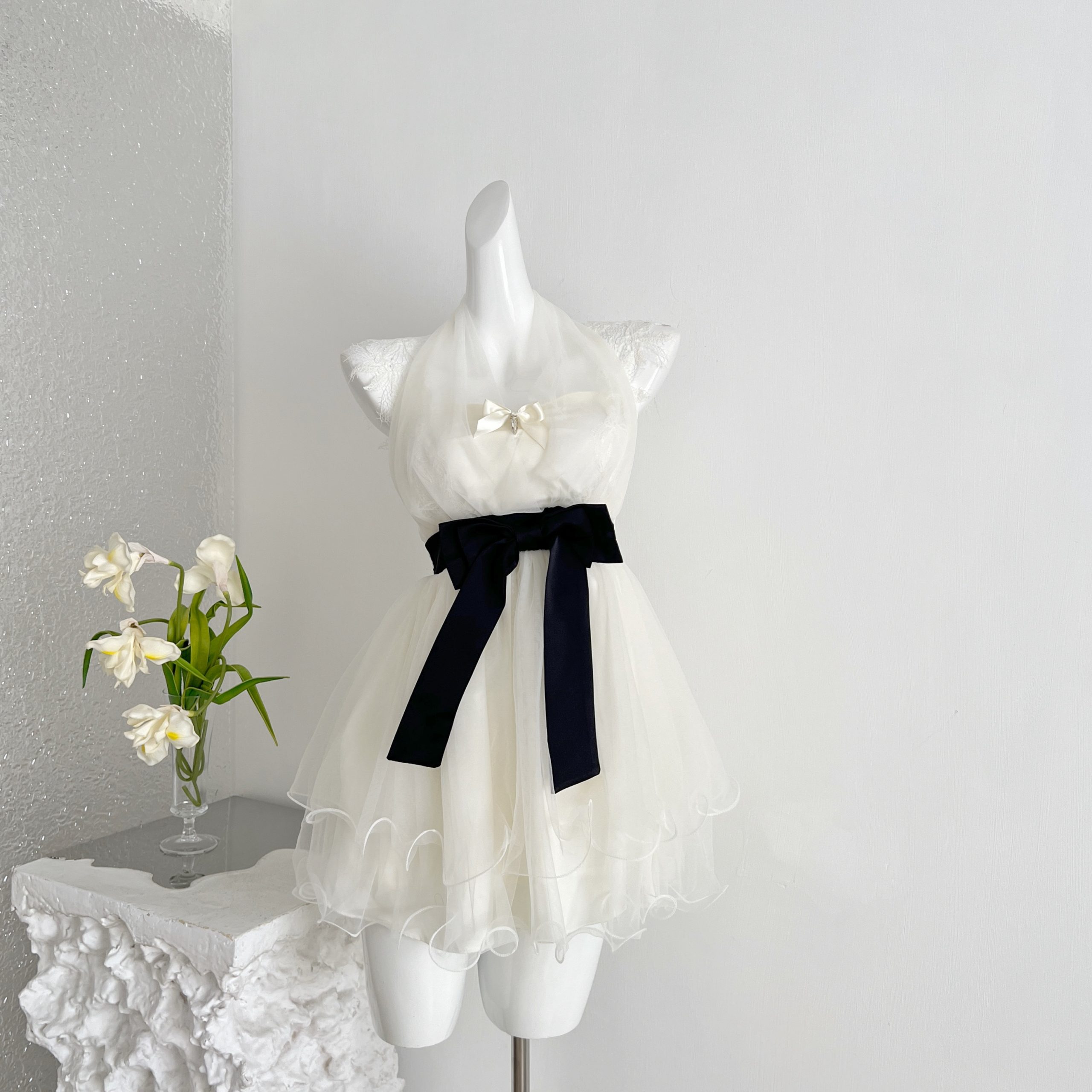 1784717185160_KjPM0R.jpg Linlin Zai Mang Yun Sha Muse Thousand Net Gauze Flower Sequins Butterfly Knot Halter Layered Shirred Dress